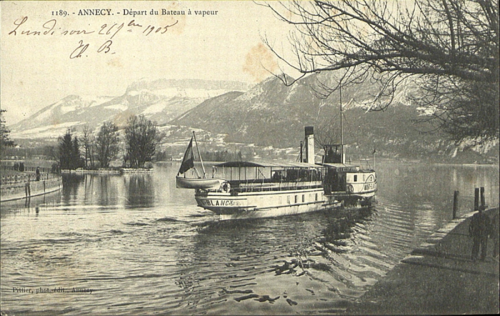 Départ du bateau à vapeur, le "Mont-Blanc". © Médiathèque d'Annecy.<br>